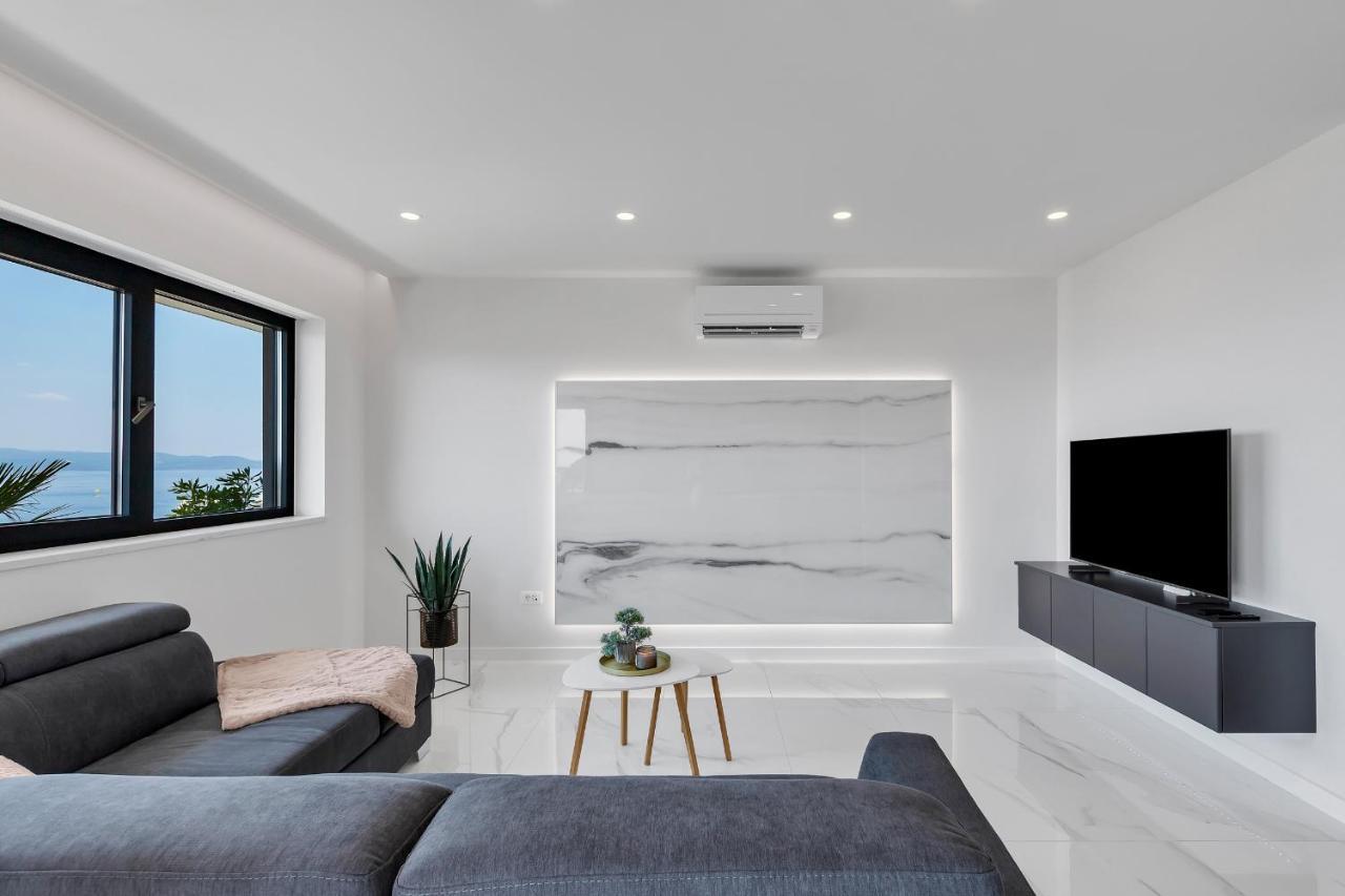 Luxury Seaview Apartment Dzenan Макарска Экстерьер фото